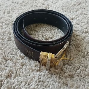 Reversible Black / Burgundy Belt - sz 36 - Italian